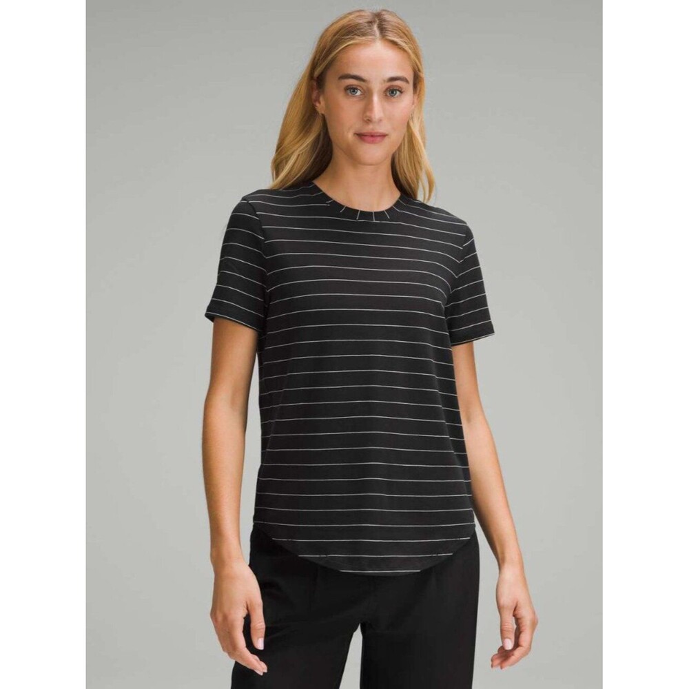 Lululemon Black Short Sleeve Love Crew Tee Womens Small Pima Cotton Lightweight